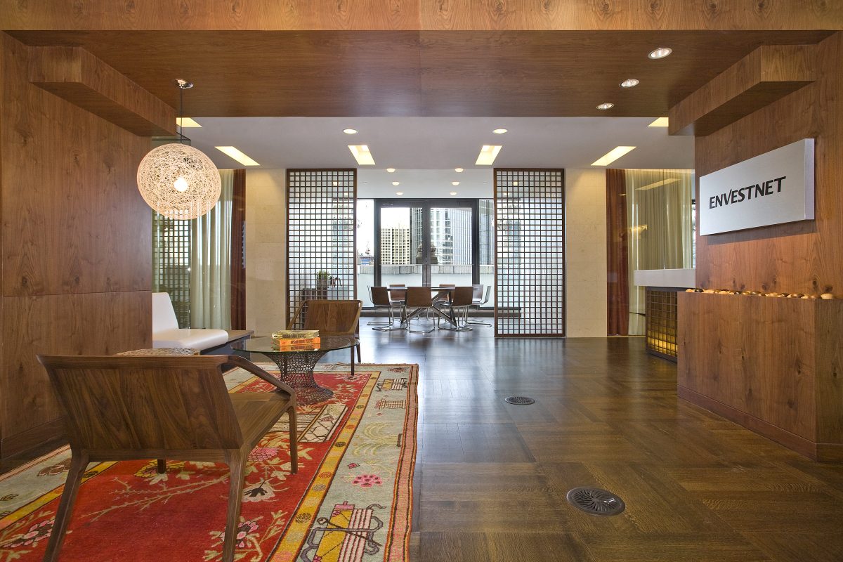 lobby MG 1227 21