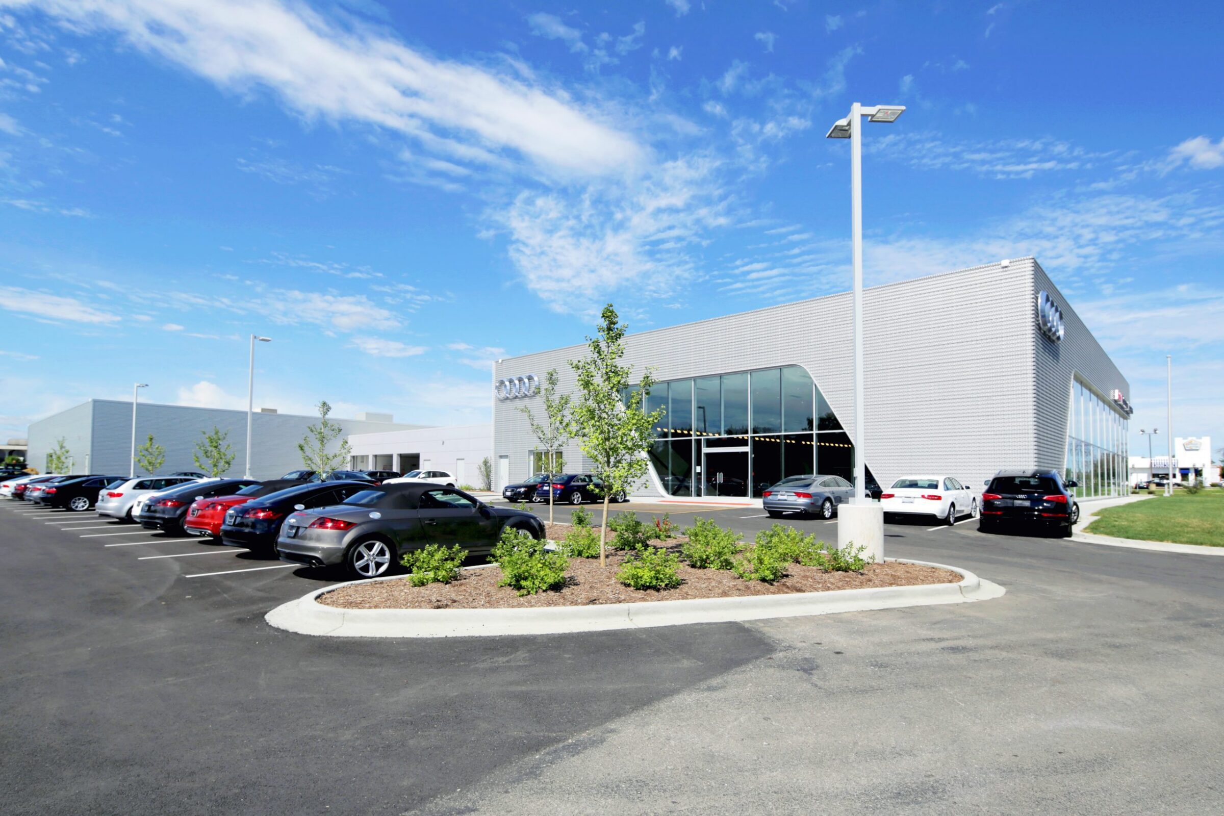 Audi Exterior Parking Lot U10A6328