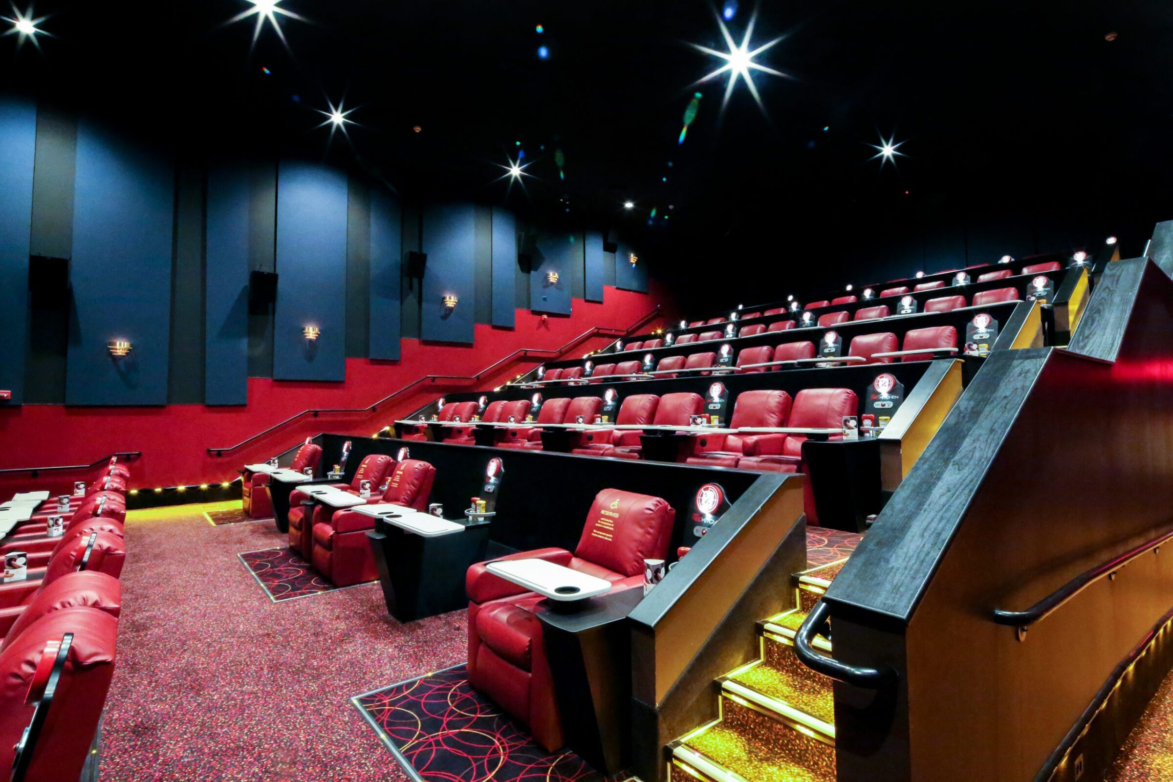 Theater mid U10A2943
