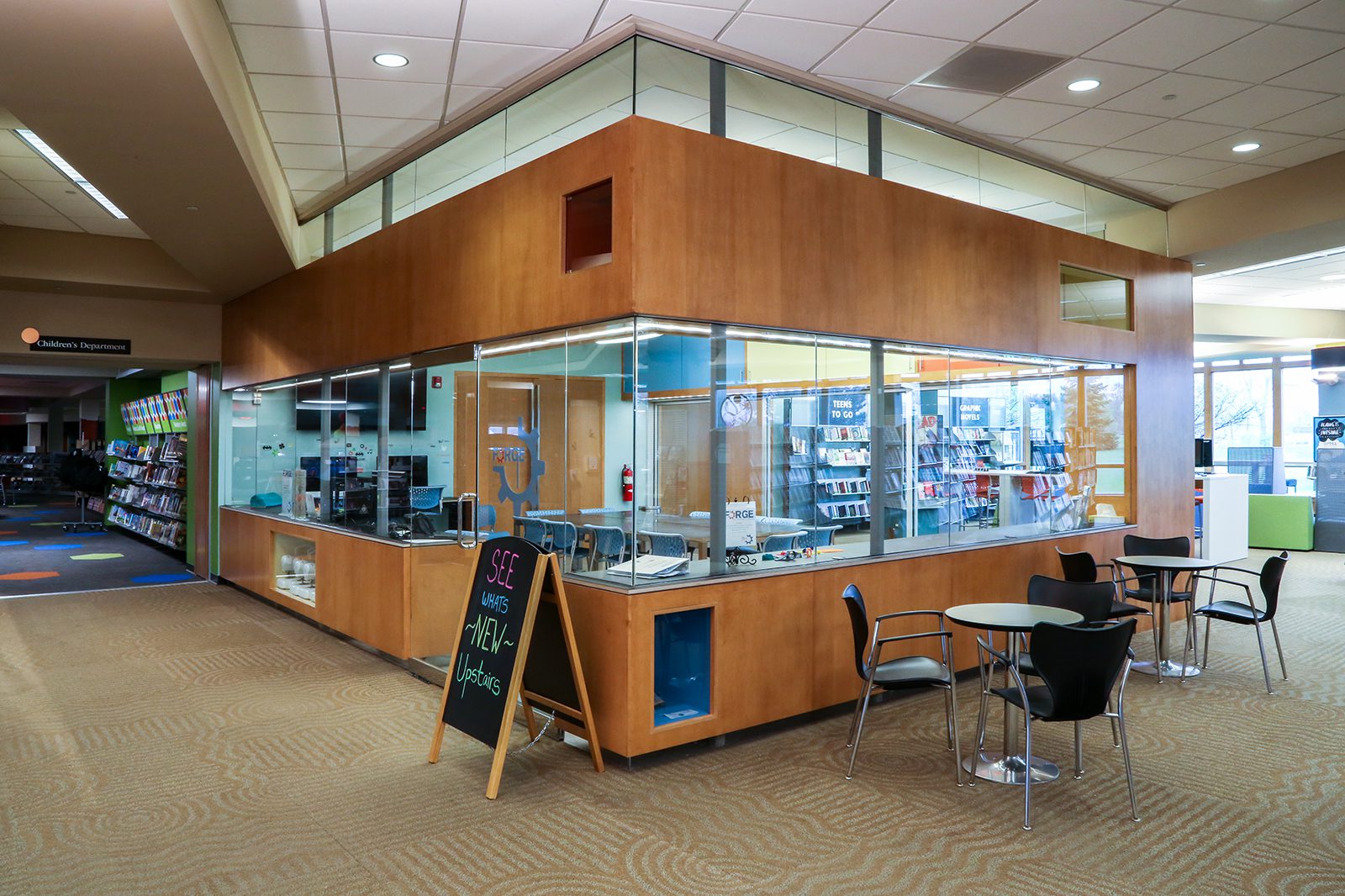 MakerSpace out U10A3926