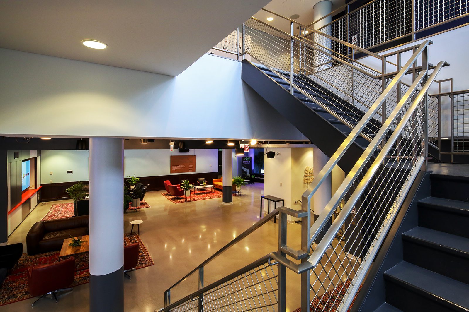 StairsMid U10A8902