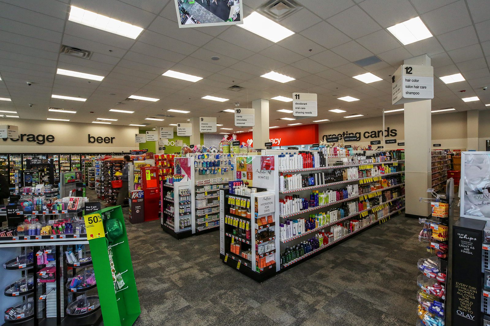 aisles U10A7917