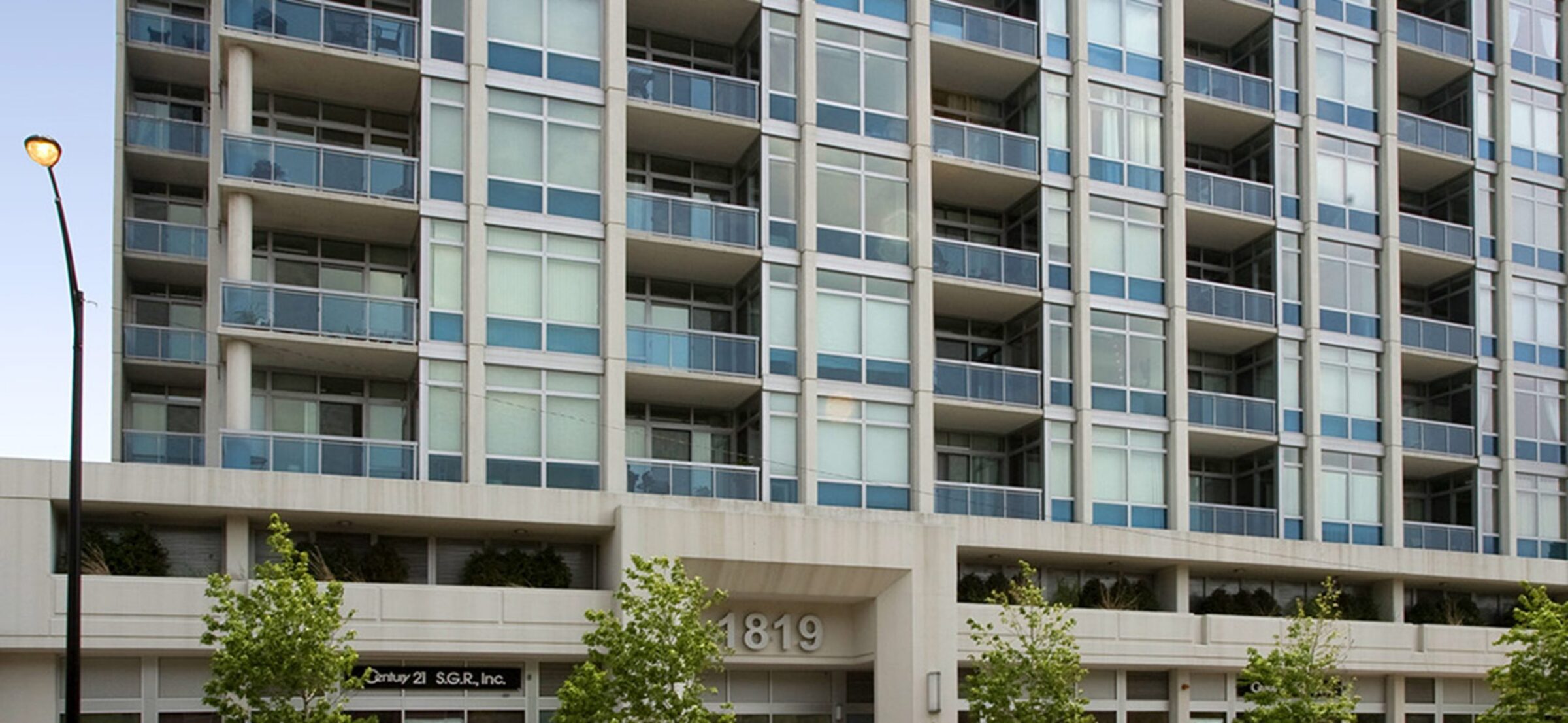 1819 S Michigan 2