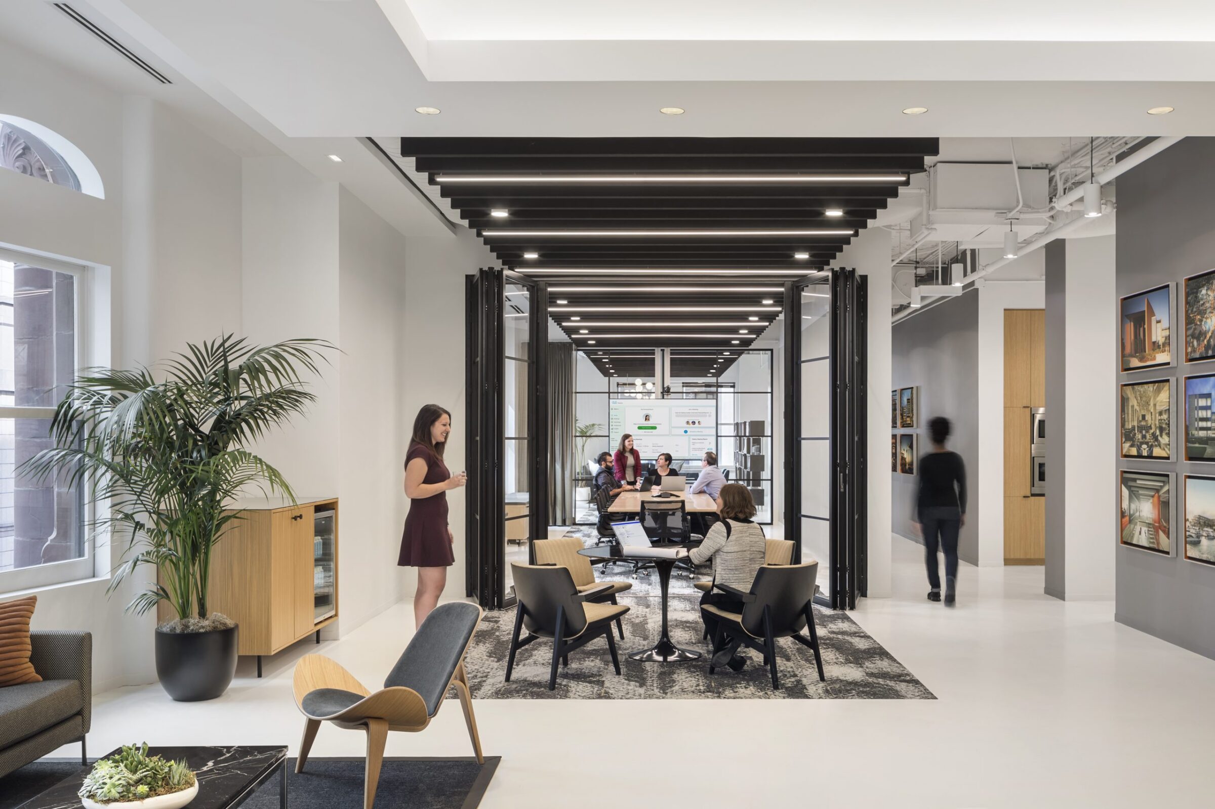 Perkins Eastman Chicago Int Lobby 2 Copyright Andrew Rugge